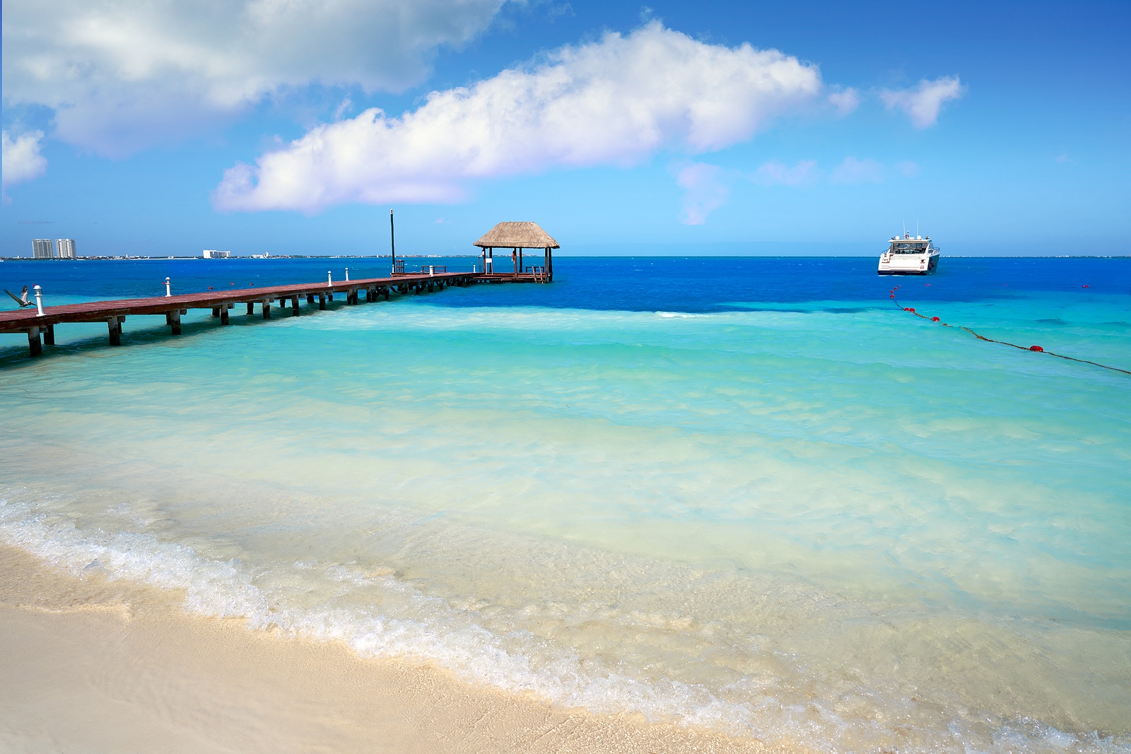 Cancun Playa Langostas beach and Astuto Travel